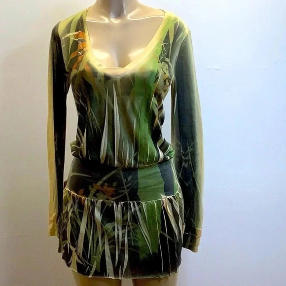 Green V-Neck Size Medium Long Shirt/Mini Sublimation Dress. Made In USA - Picture 1 of 4